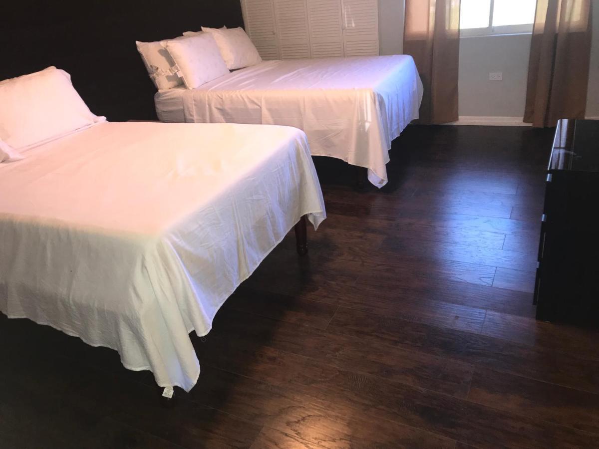 Abacus Jamaica The Zana Suites Kingston Eksteriør bilde